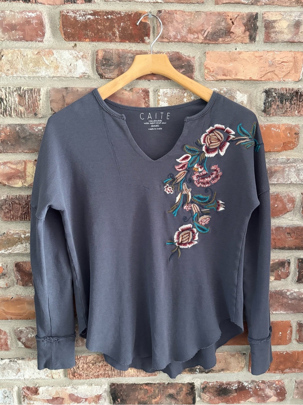 Caite Gray Cotton Embroidered Thermal V Neck Long Sleeve Shirt Top, S